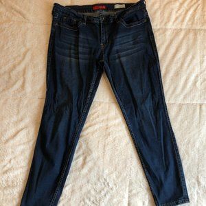 Super Comfy Guess Jeans